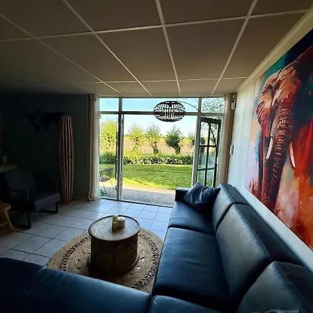 De Binnengouw Incl Hottub Ferienhaus Hoogwoud