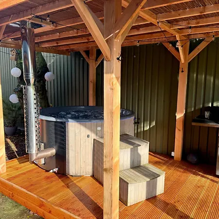 Ferienhaus De Binnengouw Incl Hottub Hoogwoud