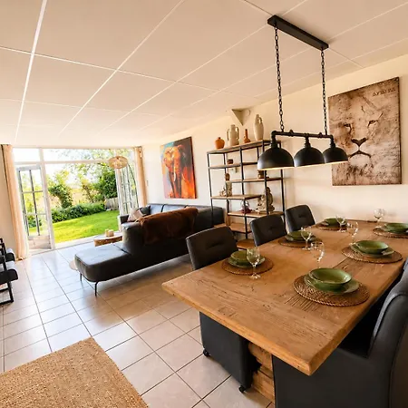 Ferienhaus De Binnengouw Incl Hottub